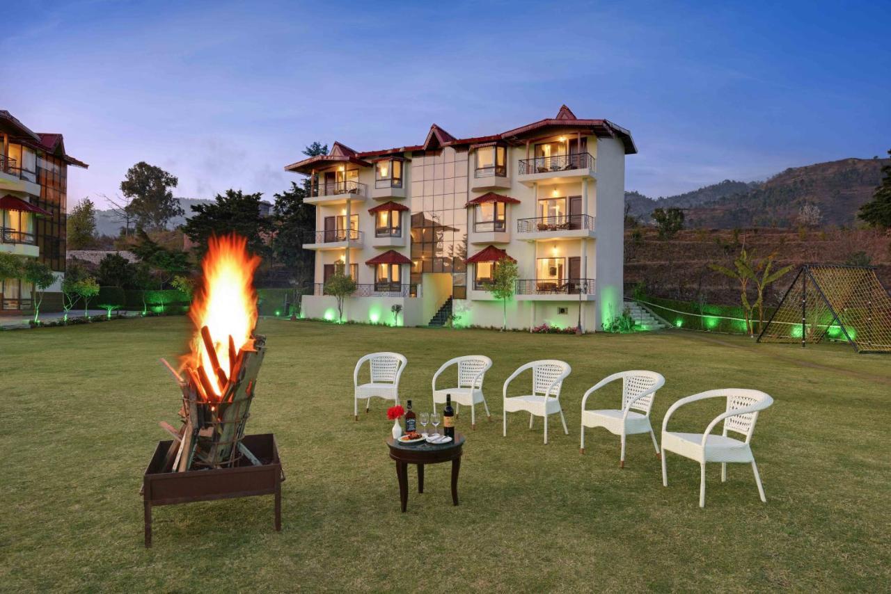 Excel Hotels And Resorts Bhīm Tāl Dış mekan fotoğraf